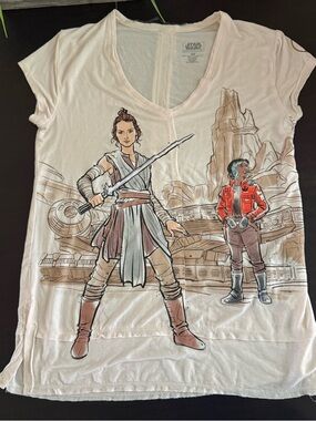 Star Wars Galaxy's Edge Rey T-shirt Women's XS Disney World Exclusive